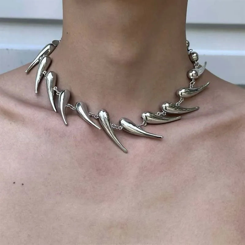 Punk Style Rivet Thorn Choker Necklace