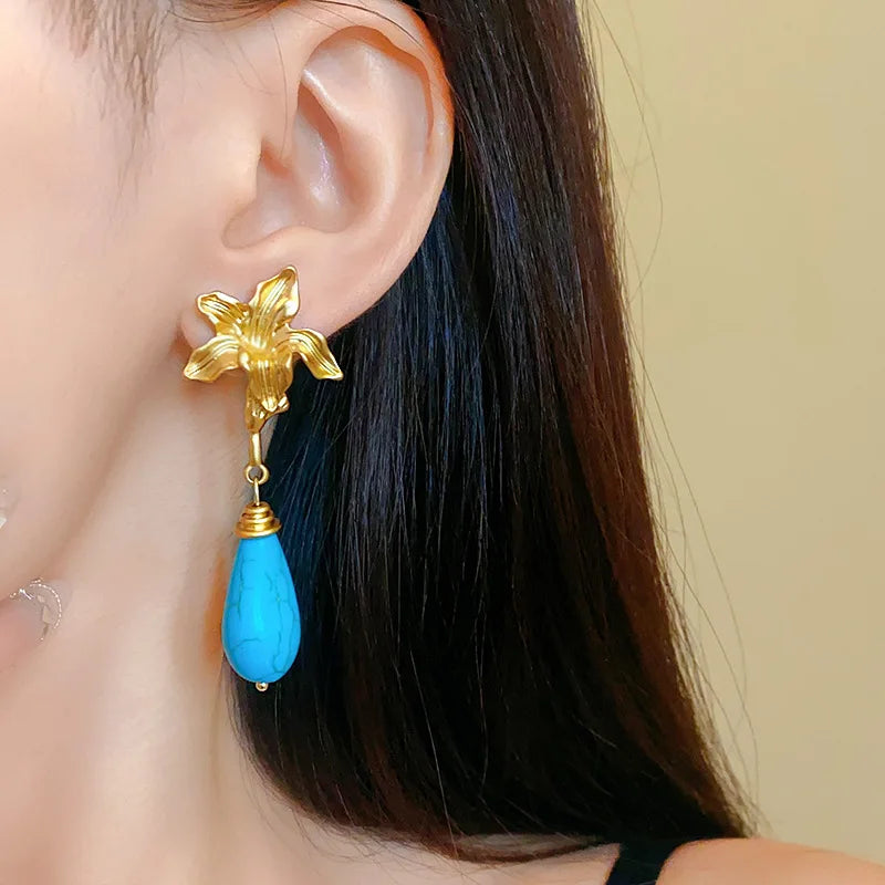 Vintage Flower Water Drop Earrings