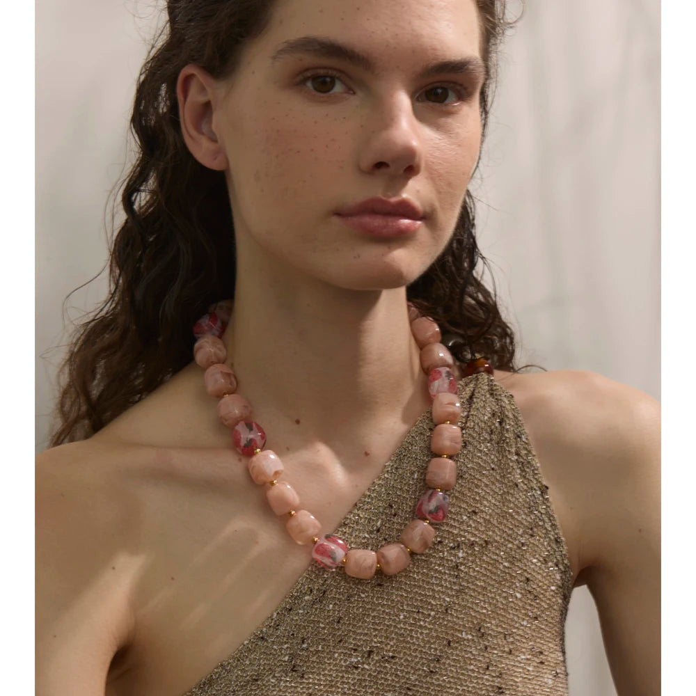 Chunky Beaded Short Necklace