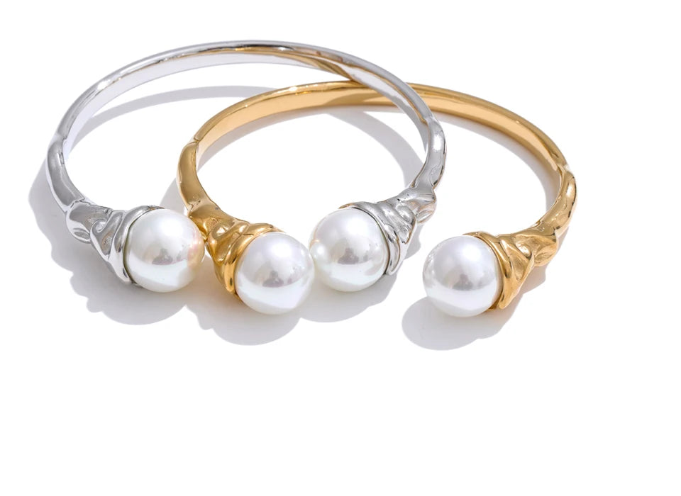 Chunky Pearl End Cuff Bangle