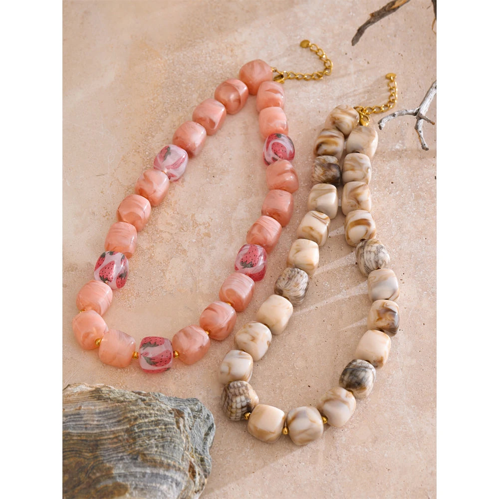 Chunky Beaded Short Necklace