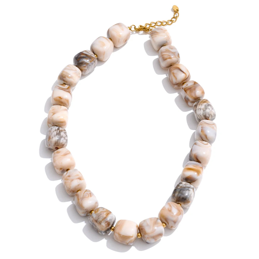 Chunky Beaded Short Necklace